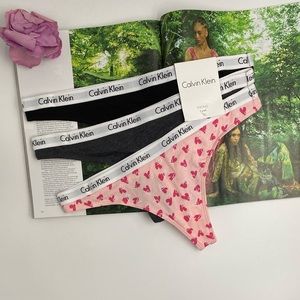 Valentine Limted Time Sale - NWT Calvin Klein Carousel Logo Cotton 3pc Thongs
